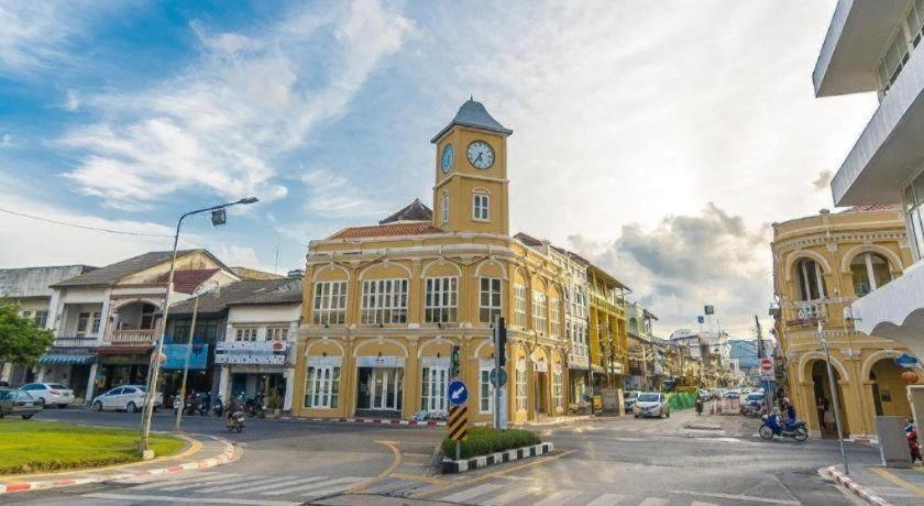 Machima House Hotel Phuket Exterior photo