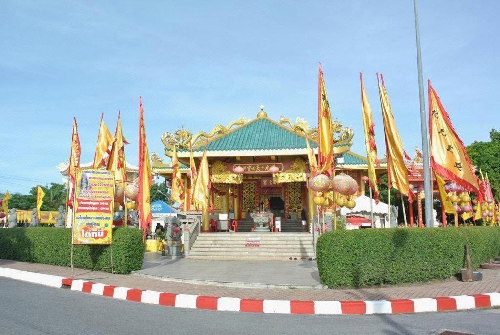 Machima House Hotel Phuket Exterior photo