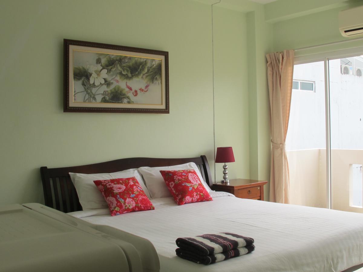 Machima House Hotel Phuket Exterior photo