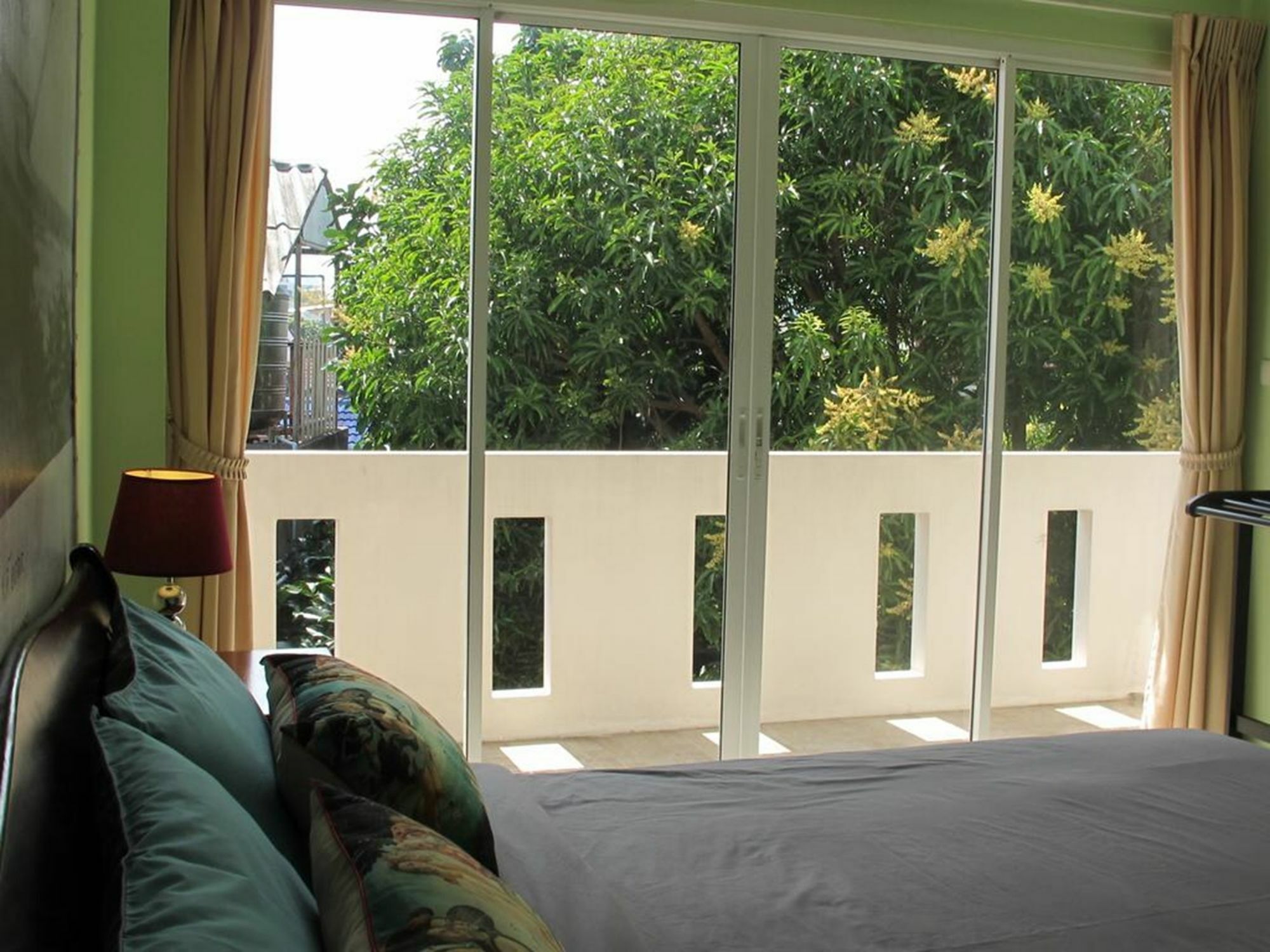 Machima House Hotel Phuket Exterior photo